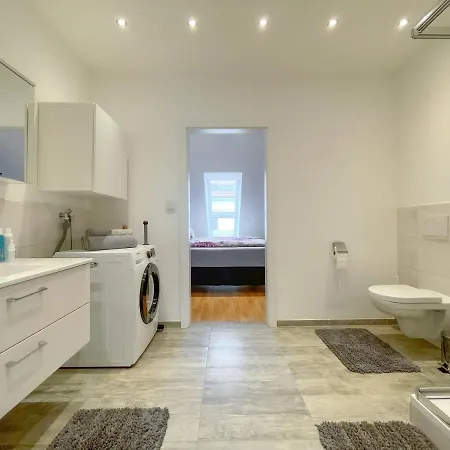 Stylisches In Grazer Bestlage グラーツ